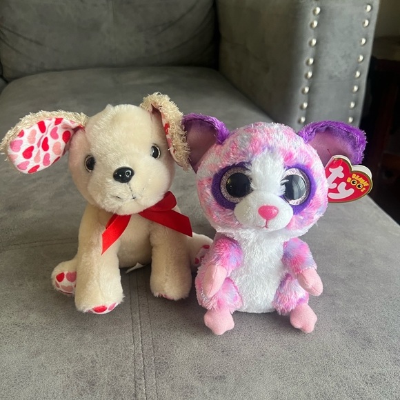 Ty Small Pets Cream and Red Plush Set - Picture 2 of 5